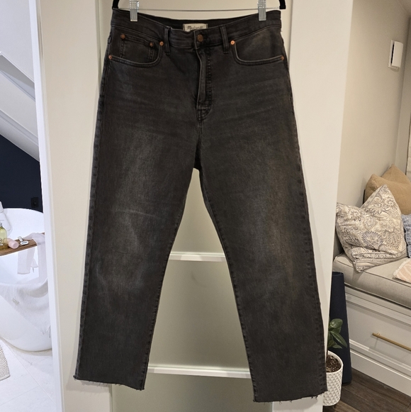 The '90s Straight Crop Jean | Size 30 - Picture 6 of 9